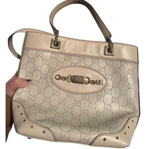 Gucci tote with original duster